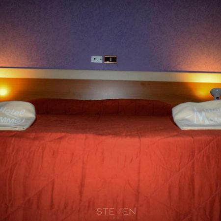 Hotel Ristorante Mommo Polistena Екстер'єр фото