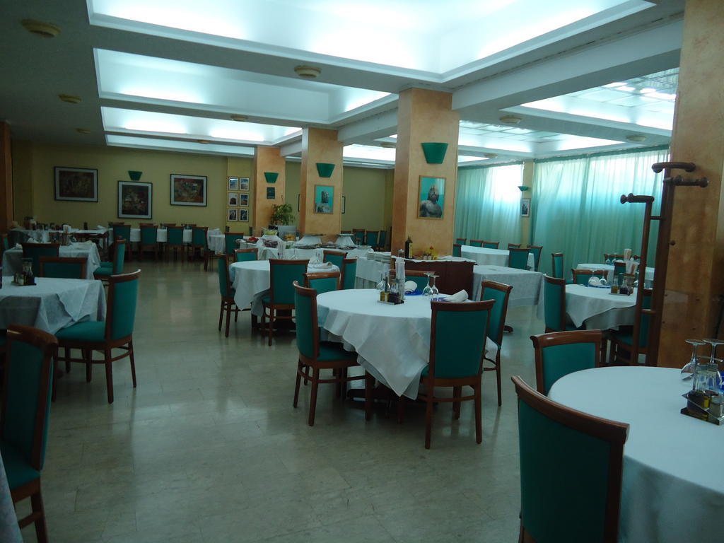 Hotel Ristorante Mommo Polistena Екстер'єр фото
