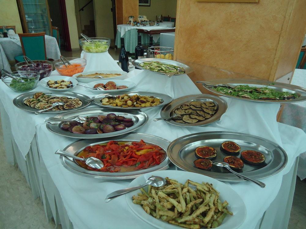 Hotel Ristorante Mommo Polistena Екстер'єр фото